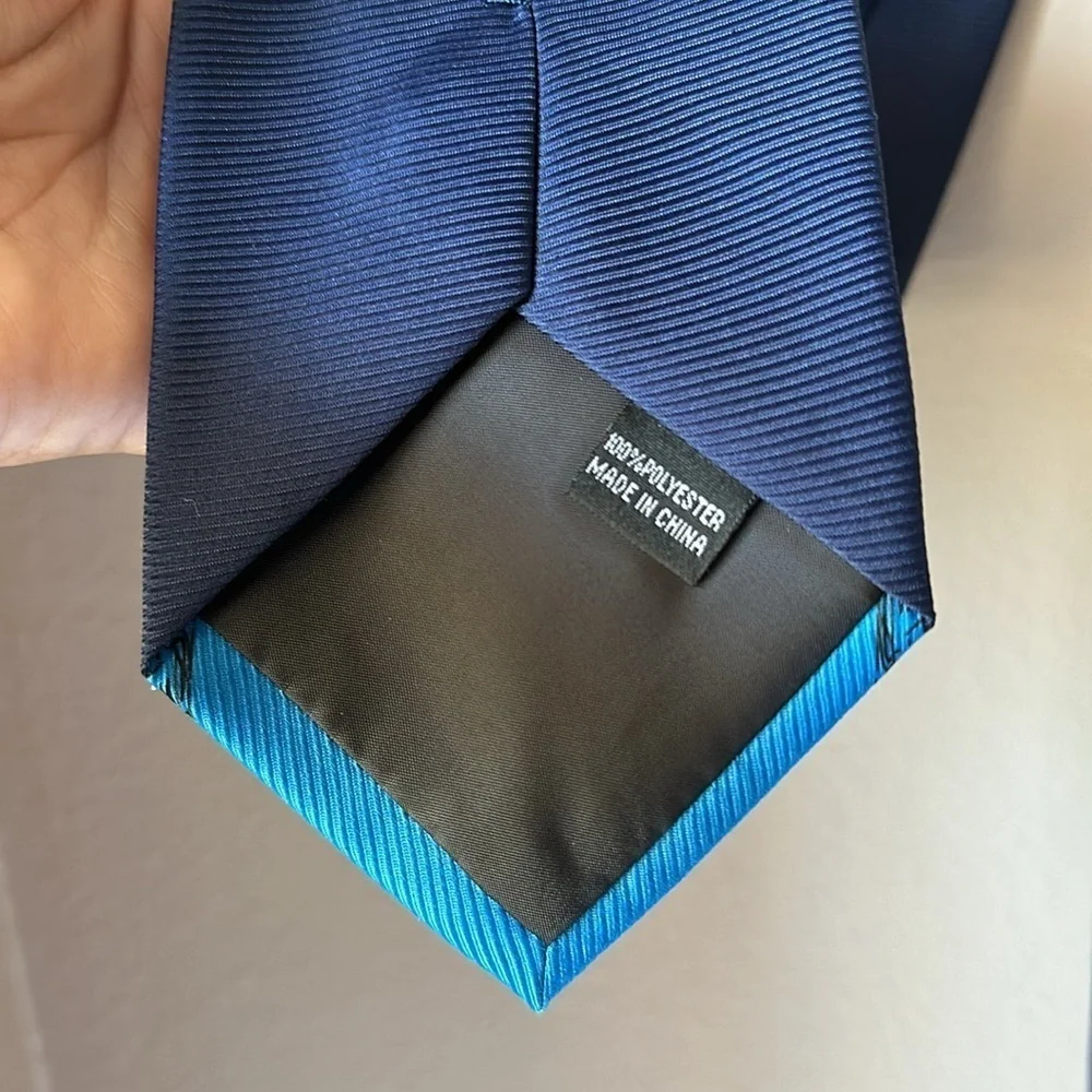 DR. SEUSS One Fish Neck Tie